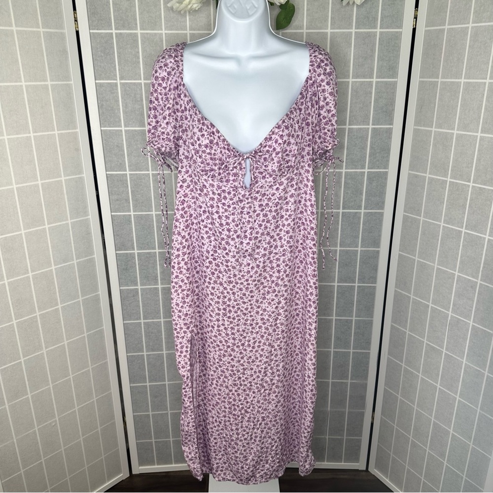 Motel Women’s Lavender Floral Print Sundress